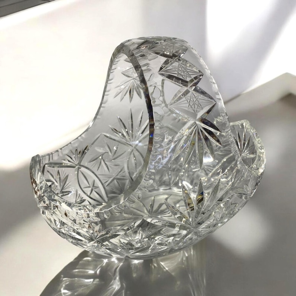 RARE Violetta Vintage 24% Lead Starburst Crystal Hand Cut Basket